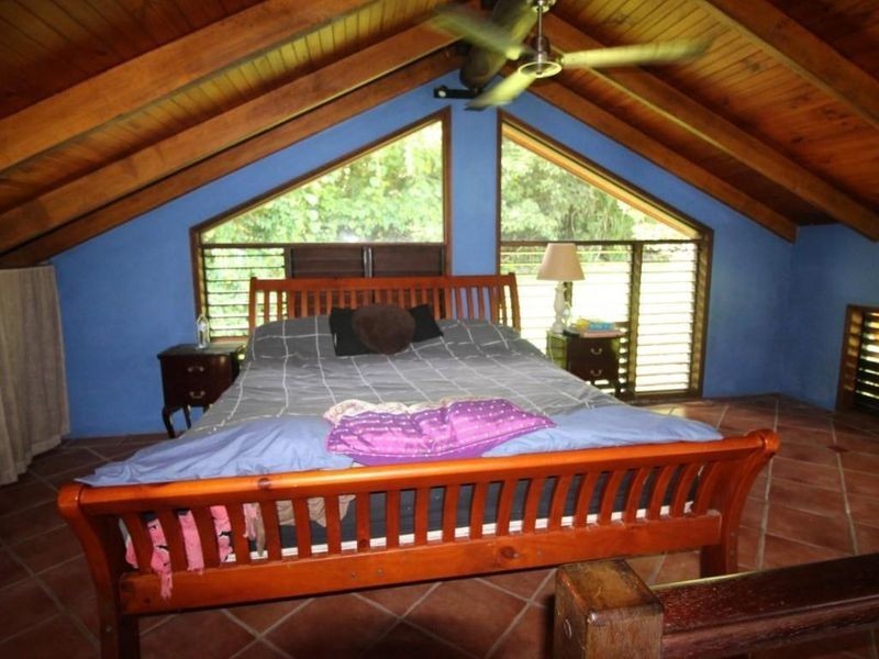 5 Plantation Drive, Bingil Bay QLD 4852