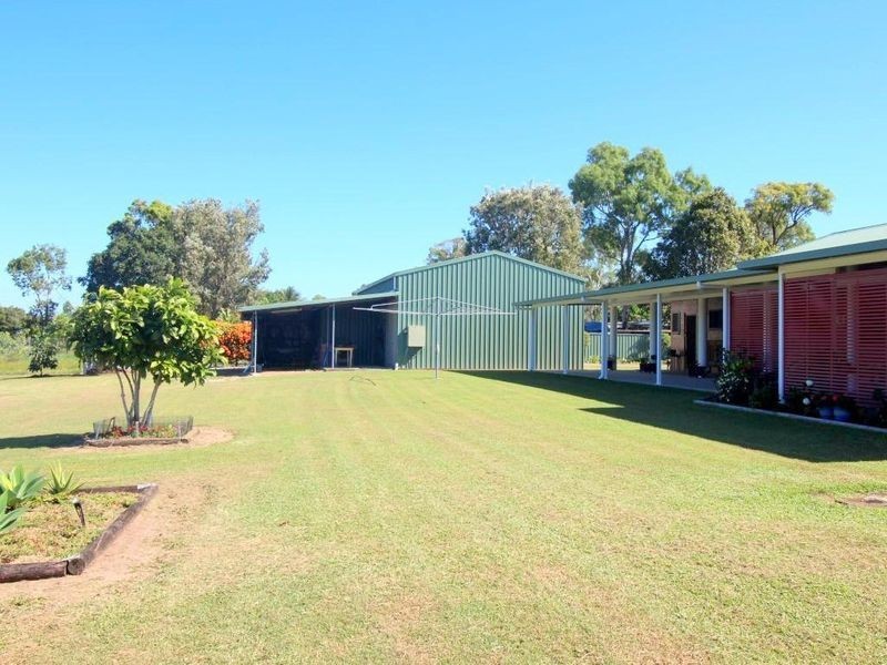 22 Hull Heads Road, Hull Heads QLD 4854