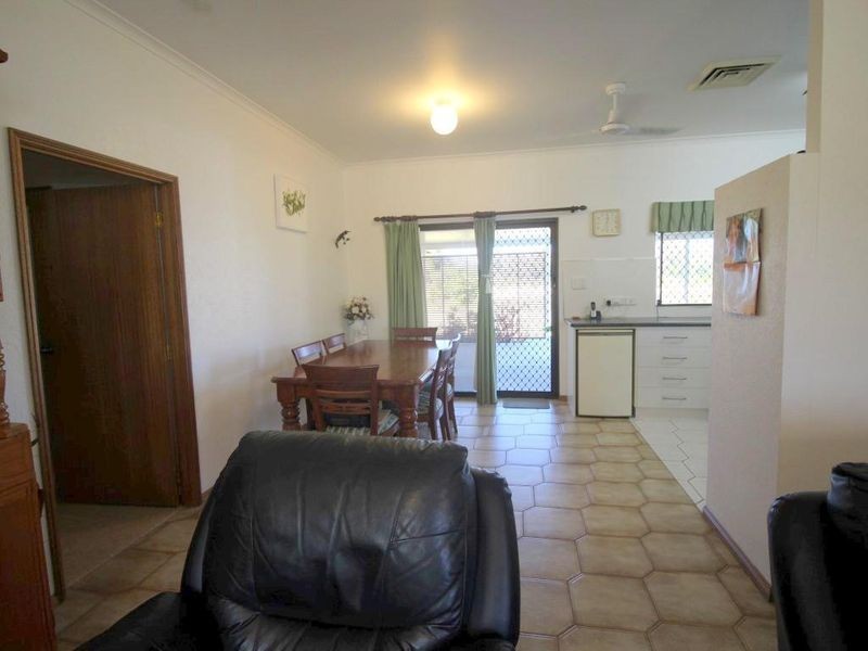22 Hull Heads Road, Hull Heads QLD 4854