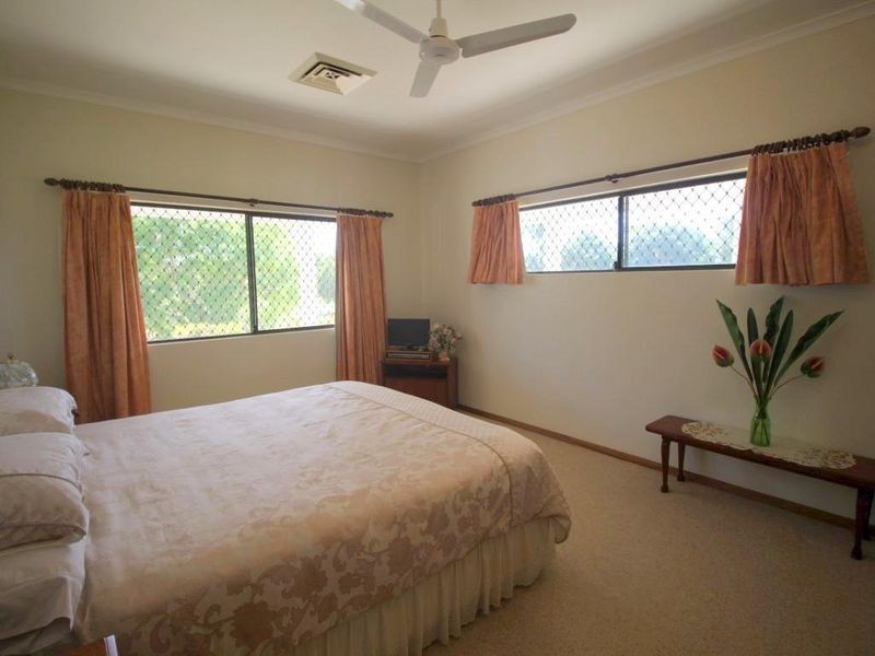 22 Hull Heads Road, Hull Heads QLD 4854