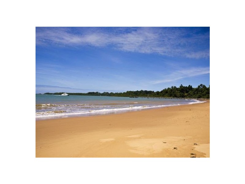 L19/23 Unsworth Drive, Mission Beach QLD 4852