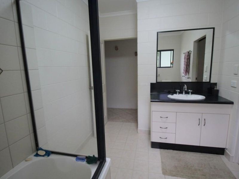 7 Henry Street, Silkwood QLD 4856