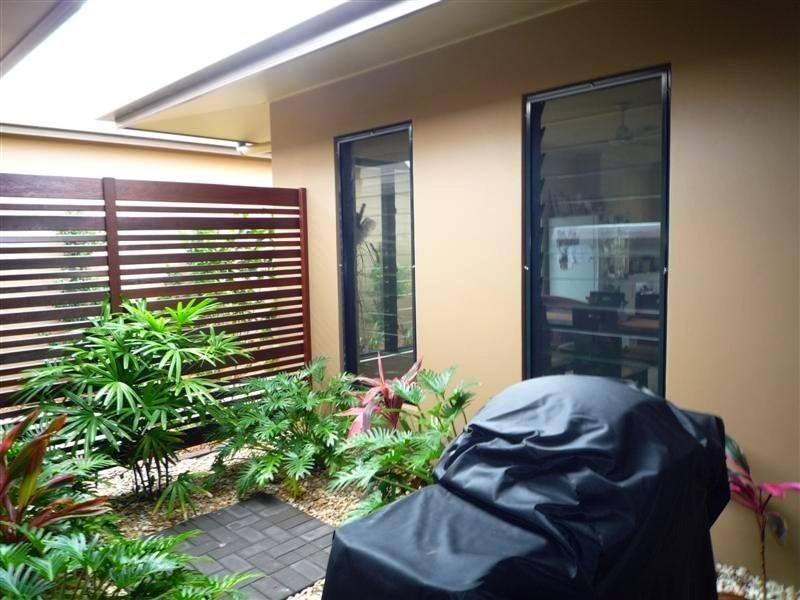 9/34 Mariner Drive, South Mission Beach QLD 4852