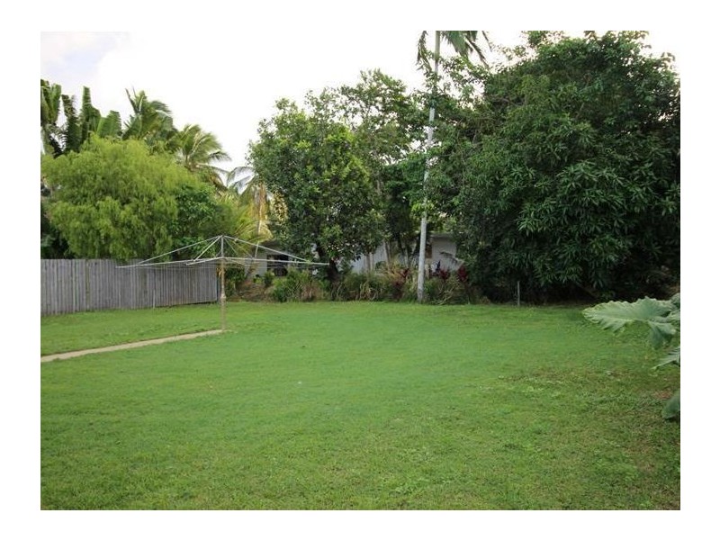 3 Kwila Street, Wongaling Beach QLD 4852