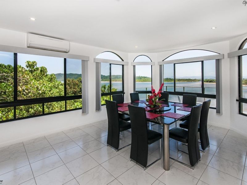 11 Maria Street, Flying Fish Point QLD 4860
