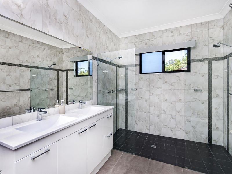 11 Maria Street, Flying Fish Point QLD 4860