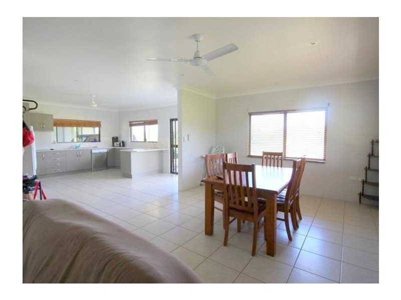104 Jaffa Road, El Arish QLD 4855