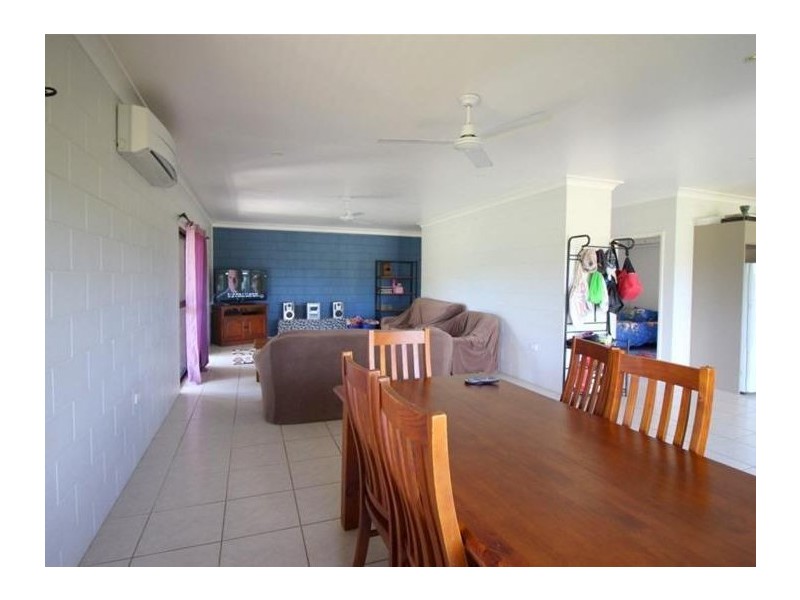 104 Jaffa Road, El Arish QLD 4855