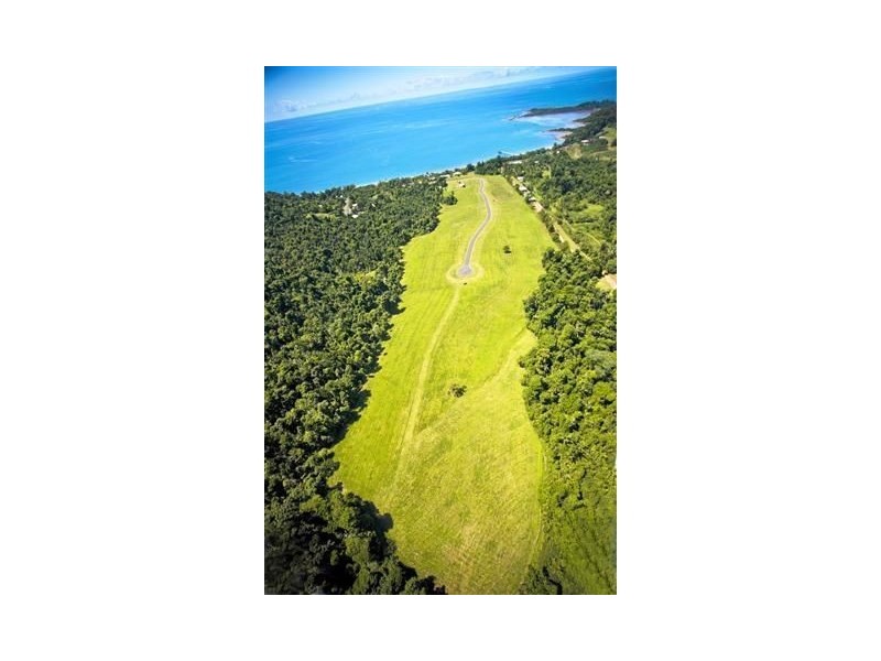 L11/21 Unsworth Drive, Mission Beach QLD 4852