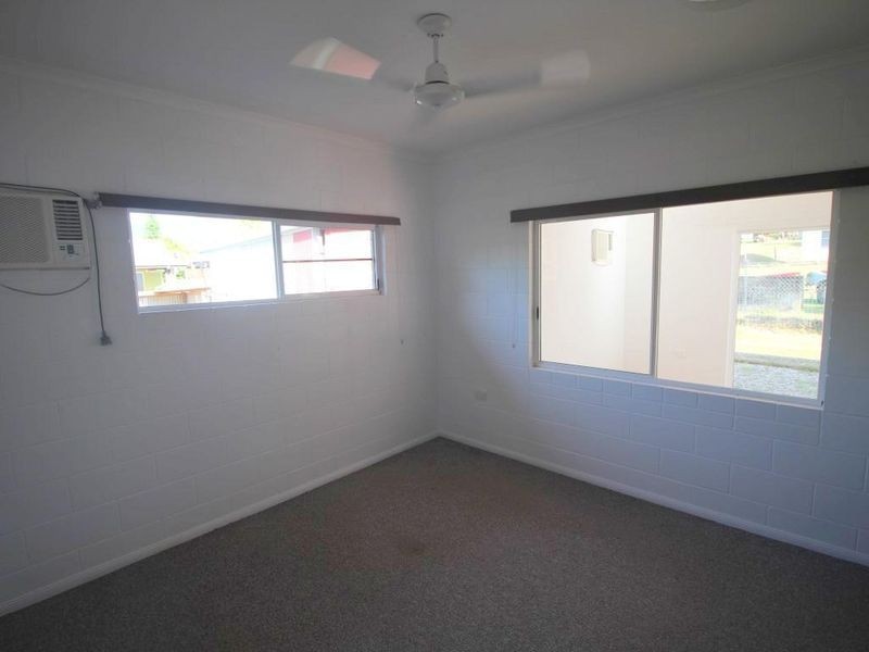 24 Bamber Street, Tully QLD 4854