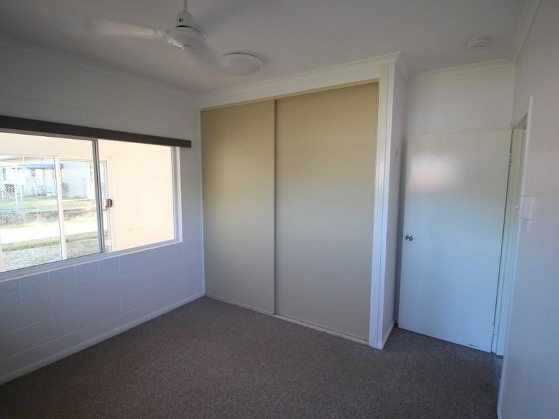 24 Bamber Street, Tully QLD 4854