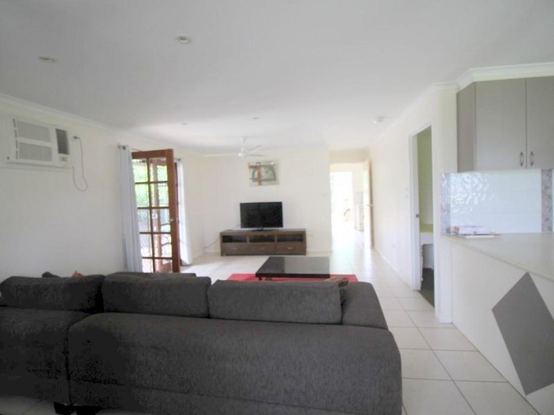 3 Rebecca Jane Parade, Kurrimine Beach QLD 4871
