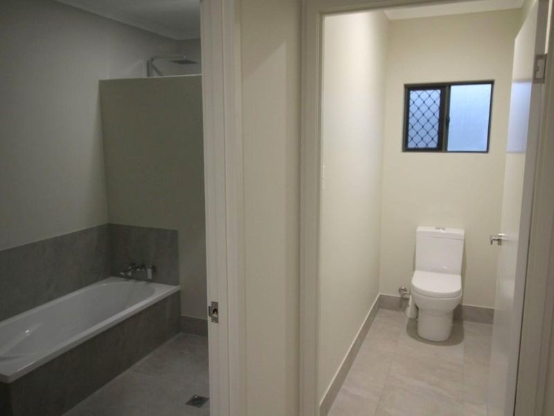 2 Graham Street, Tully QLD 4854