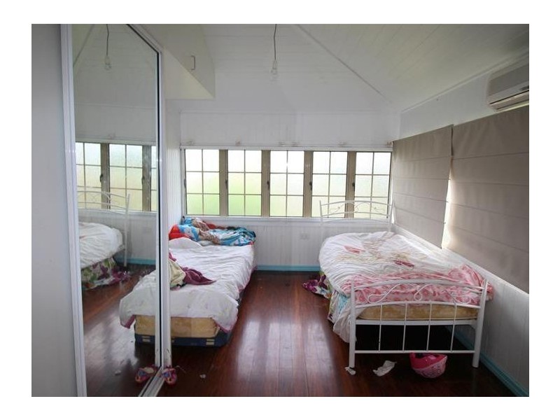 10 Euramo Road, Euramo QLD 4854