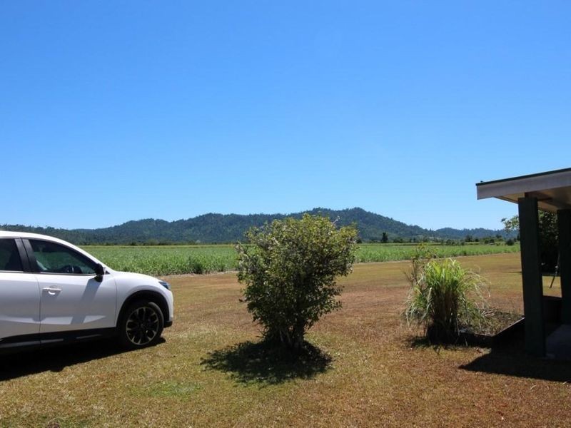 8 Harman Lane, Feluga QLD 4854