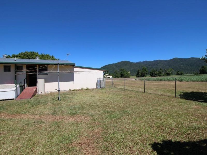 8 Harman Lane, Feluga QLD 4854
