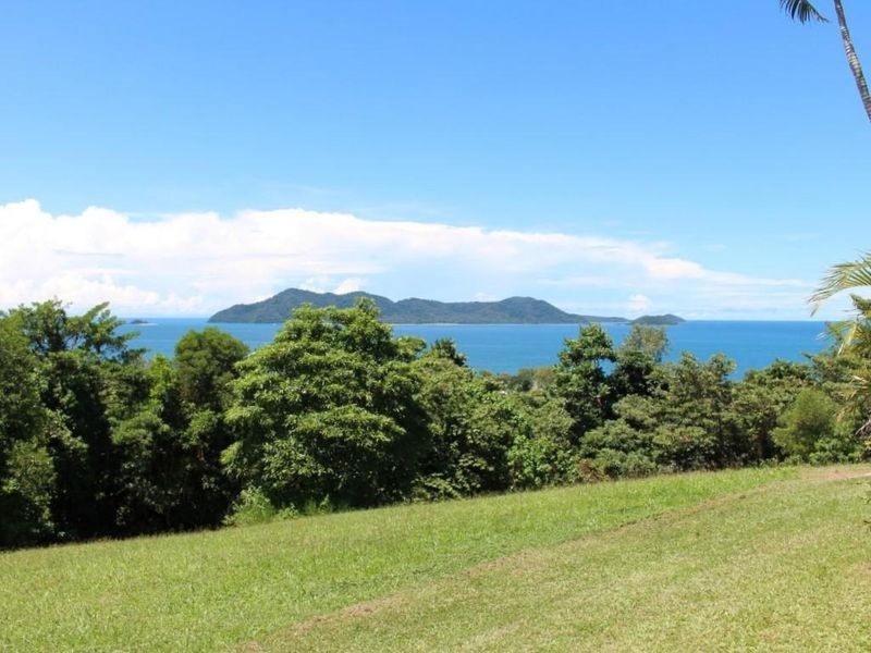 1/23 The Boulevard, South Mission Beach QLD 4852