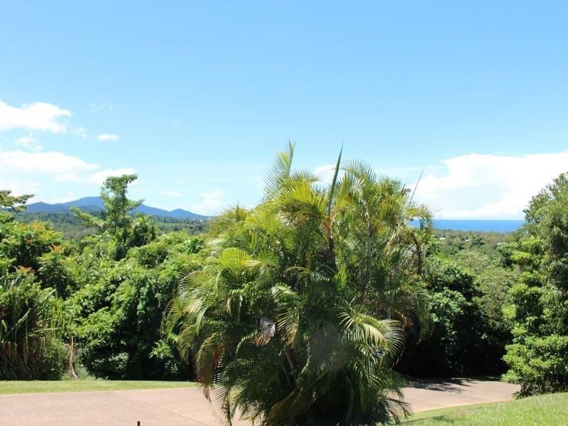 1/23 The Boulevard, South Mission Beach QLD 4852