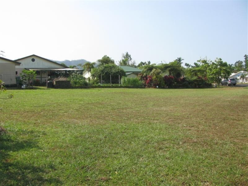 8/3 Hutchison Close, Mission Beach QLD 4852