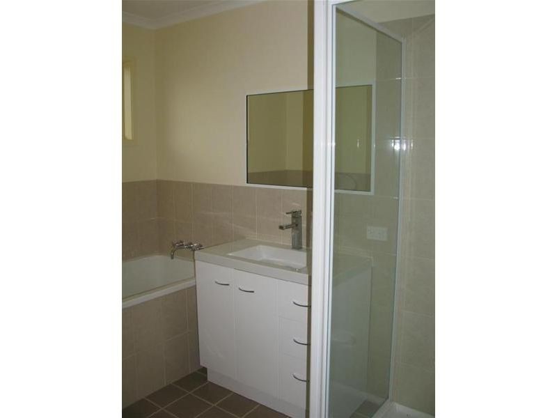 1 Silkwood Japoon Road, Silkwood QLD 4856