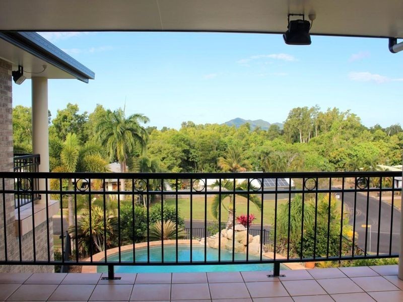 13 Dunkalli Crescent, Wongaling Beach QLD 4852