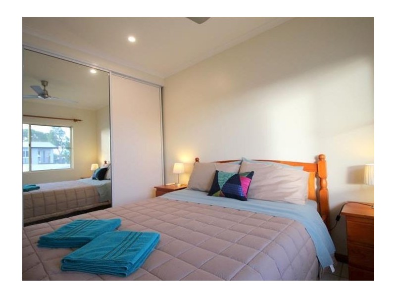3/112 Kennedy Esplanade, South Mission Beach QLD 4852