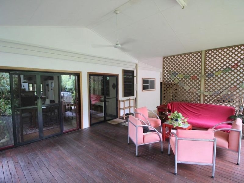 1235 Old Tully Road, Maadi QLD 4855