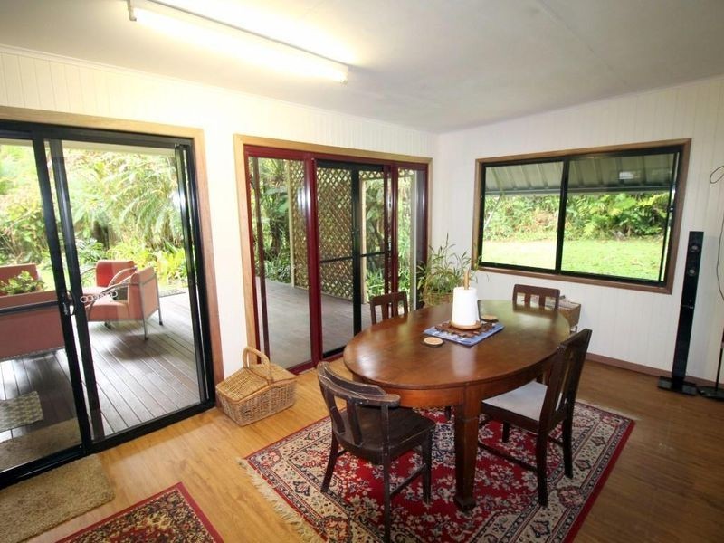 1235 Old Tully Road, Maadi QLD 4855