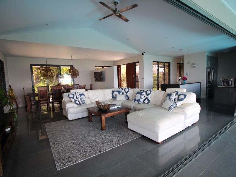11/73 Explorers Drive, South Mission Beach QLD 4852