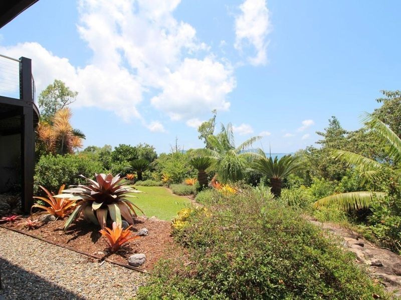 11/73 Explorers Drive, South Mission Beach QLD 4852