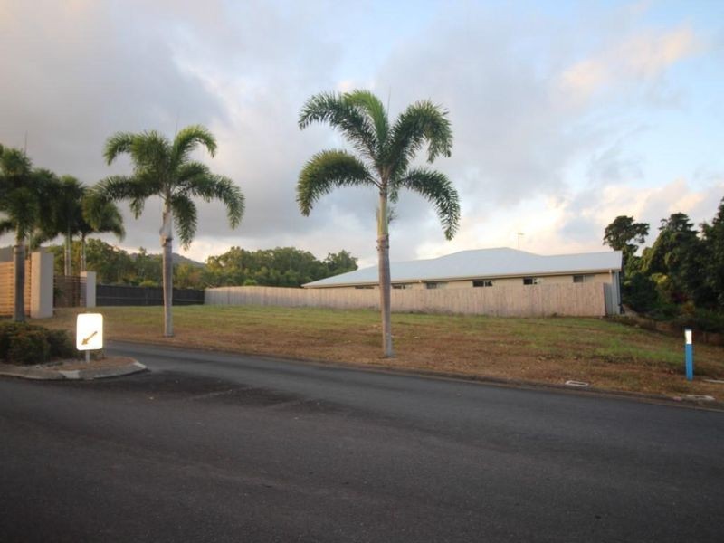 101/1 Coral Close, Mission Beach QLD 4852