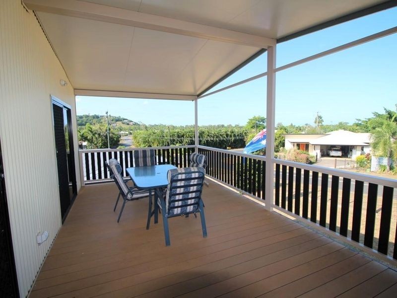 4 Riverside Terrace, South Mission Beach QLD 4852