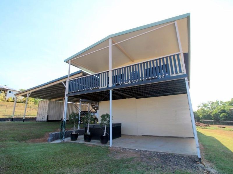 4 Riverside Terrace, South Mission Beach QLD 4852