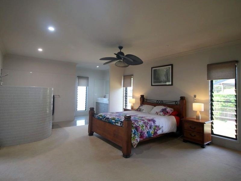 40 Conch Street, Mission Beach QLD 4852