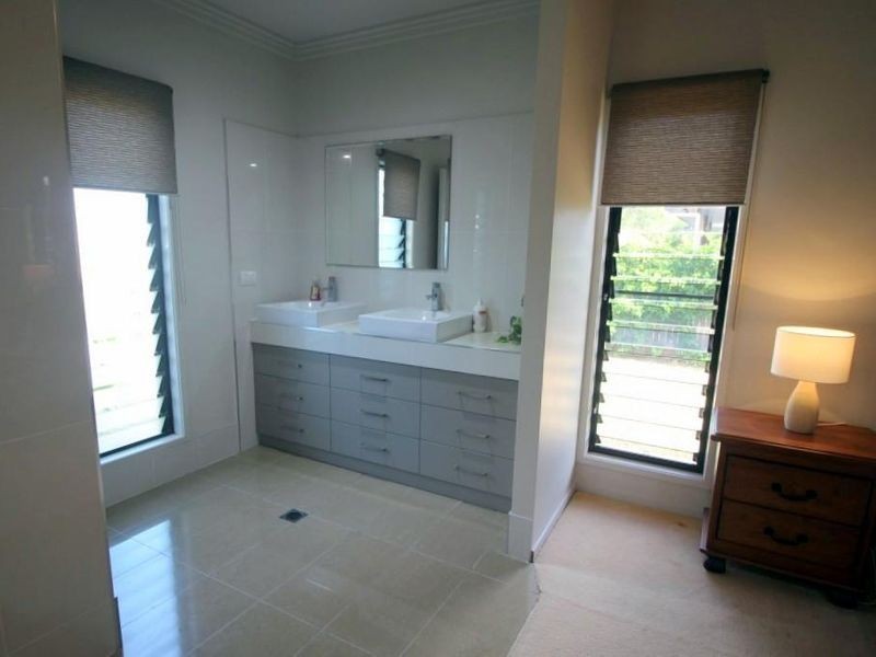 40 Conch Street, Mission Beach QLD 4852