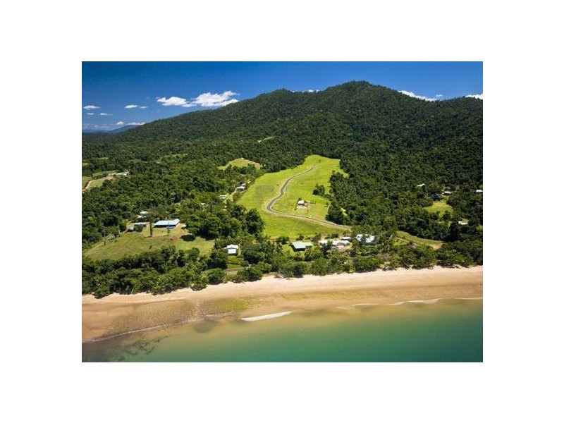 L7/13 Unsworth Drive, Mission Beach QLD 4852