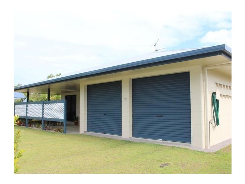 104 Tully Heads Road, Tully Heads QLD 4854