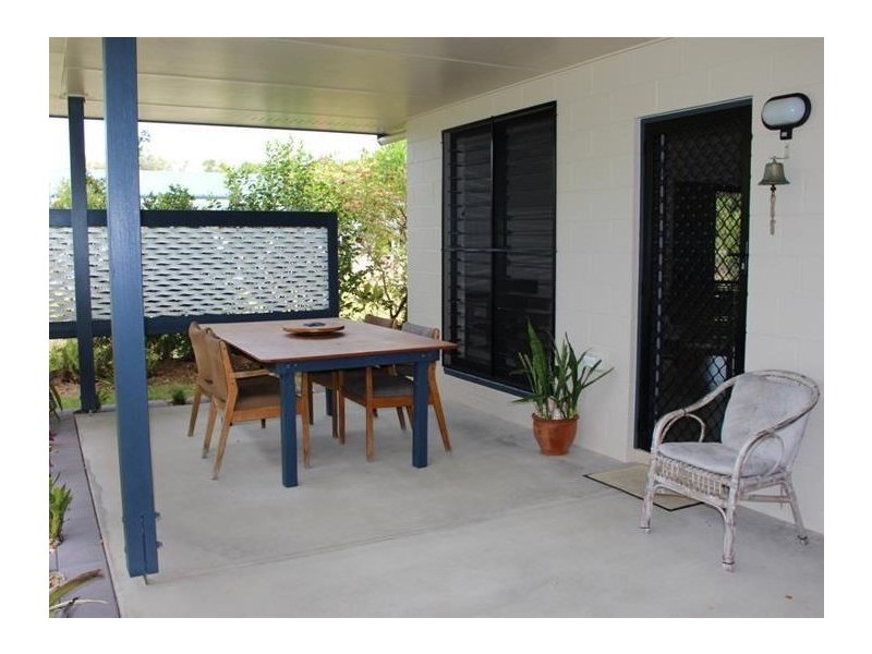104 Tully Heads Road, Tully Heads QLD 4854