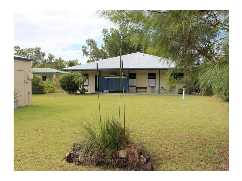 104 Tully Heads Road, Tully Heads QLD 4854