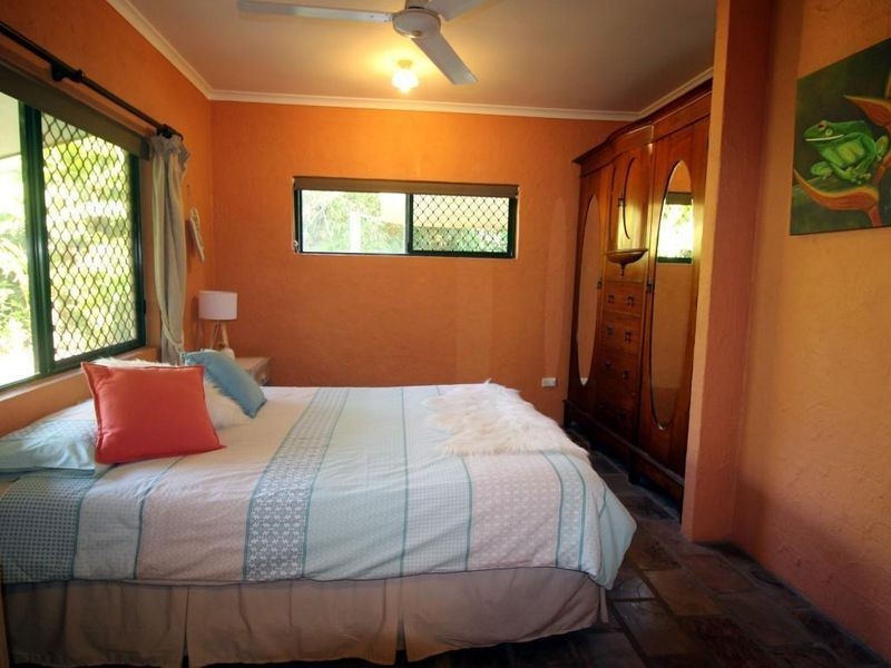 7 Hutchison Close, Mission Beach QLD 4852
