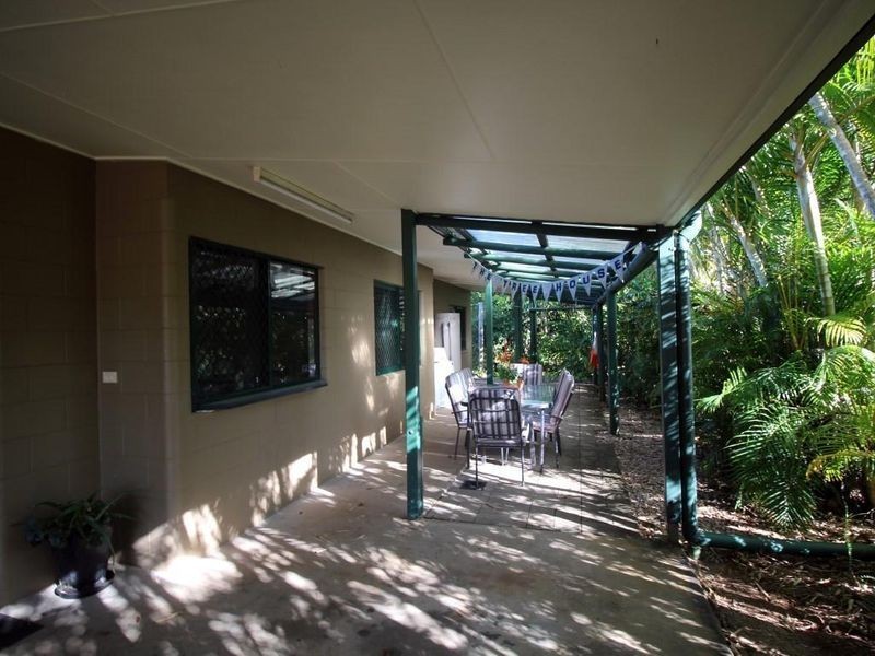 7 Hutchison Close, Mission Beach QLD 4852