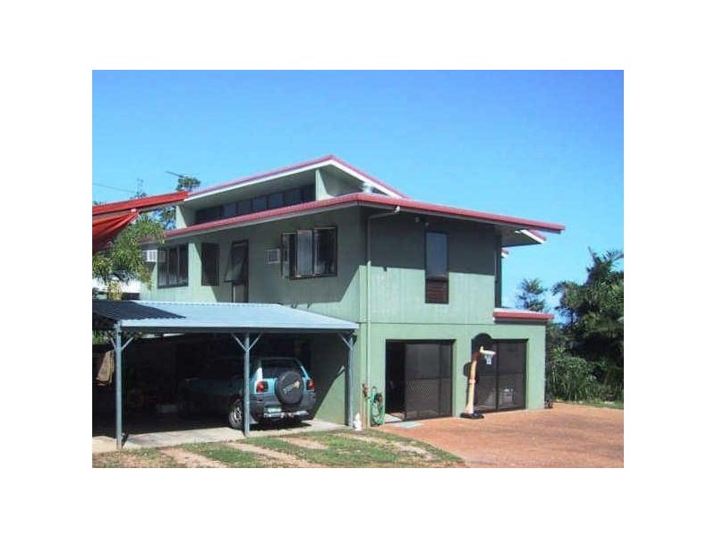 18 Hillview Court, Carmoo QLD 4852