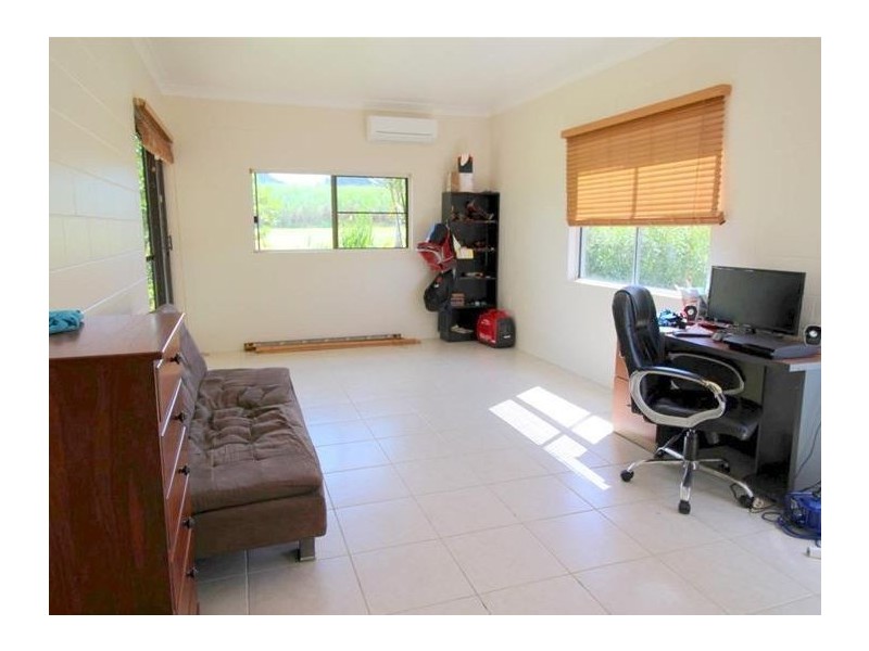 104 Jaffa Road, El Arish QLD 4855