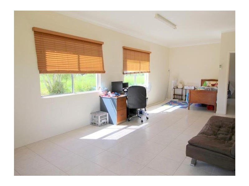 104 Jaffa Road, El Arish QLD 4855