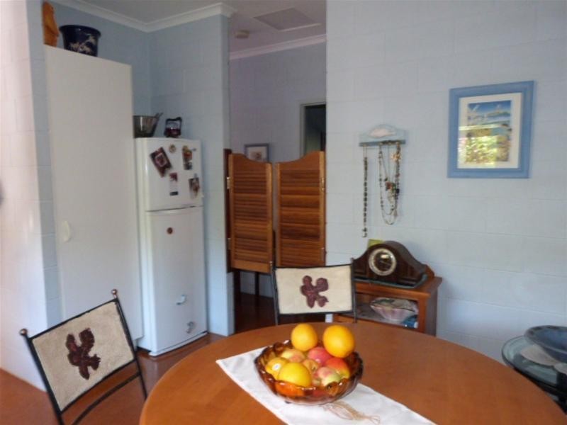 8 Dunkalli Crescent, Wongaling Beach QLD 4852