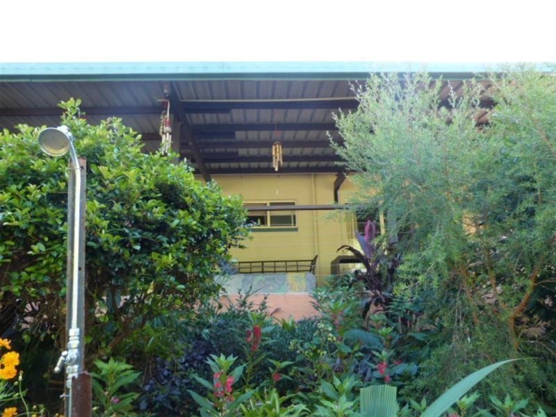 8 Dunkalli Crescent, Wongaling Beach QLD 4852