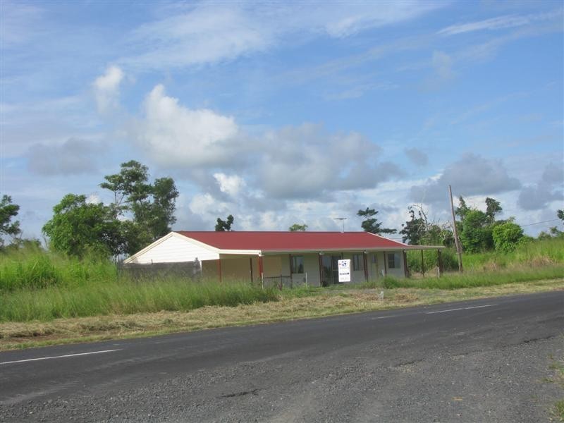 1 Silkwood Japoon Road, Silkwood QLD 4856