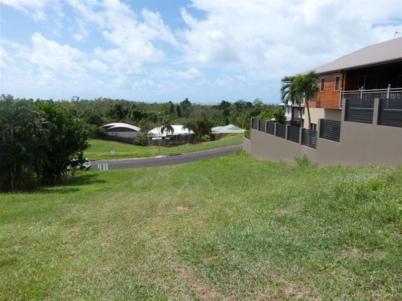 Lot 106/48 Dunkalli Crescent, Wongaling Beach QLD 4852