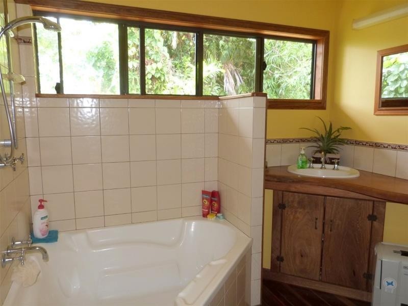 146 Lindsay Road, Carmoo QLD 4852