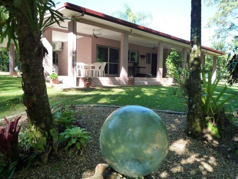 856 East Feluga Road, East Feluga QLD 4854
